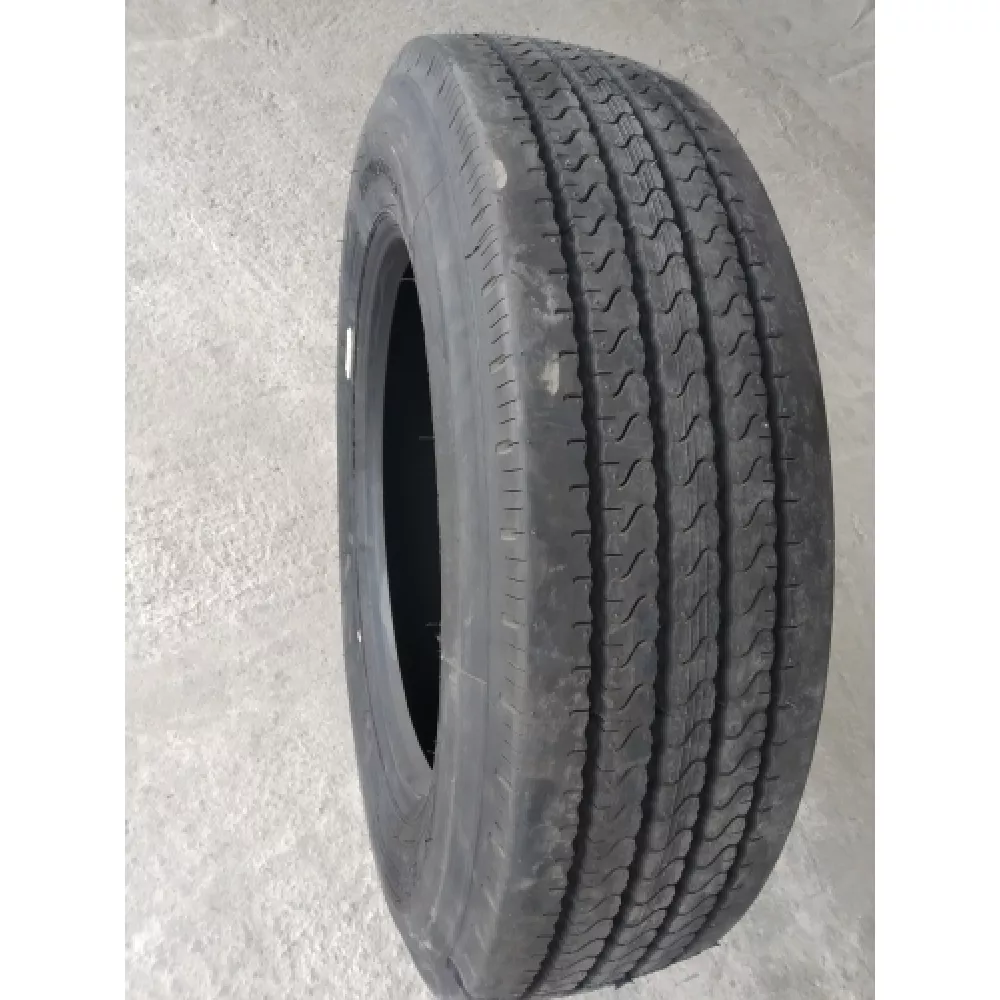 Грузовая шина 255/70 R22,5 Long March LM-120 16PR в Трехгорном