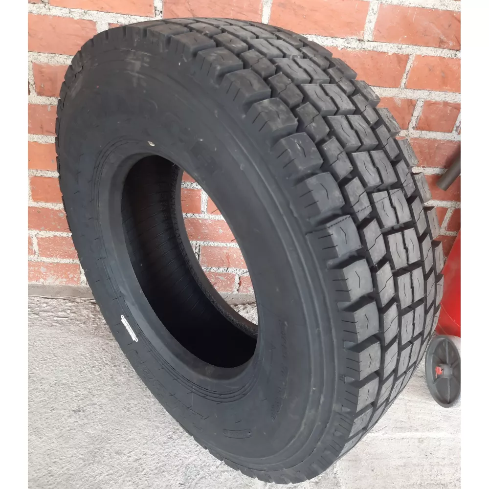 Грузовая шина 305/70 R19,5 Long March LM-329 18PR в Трехгорном